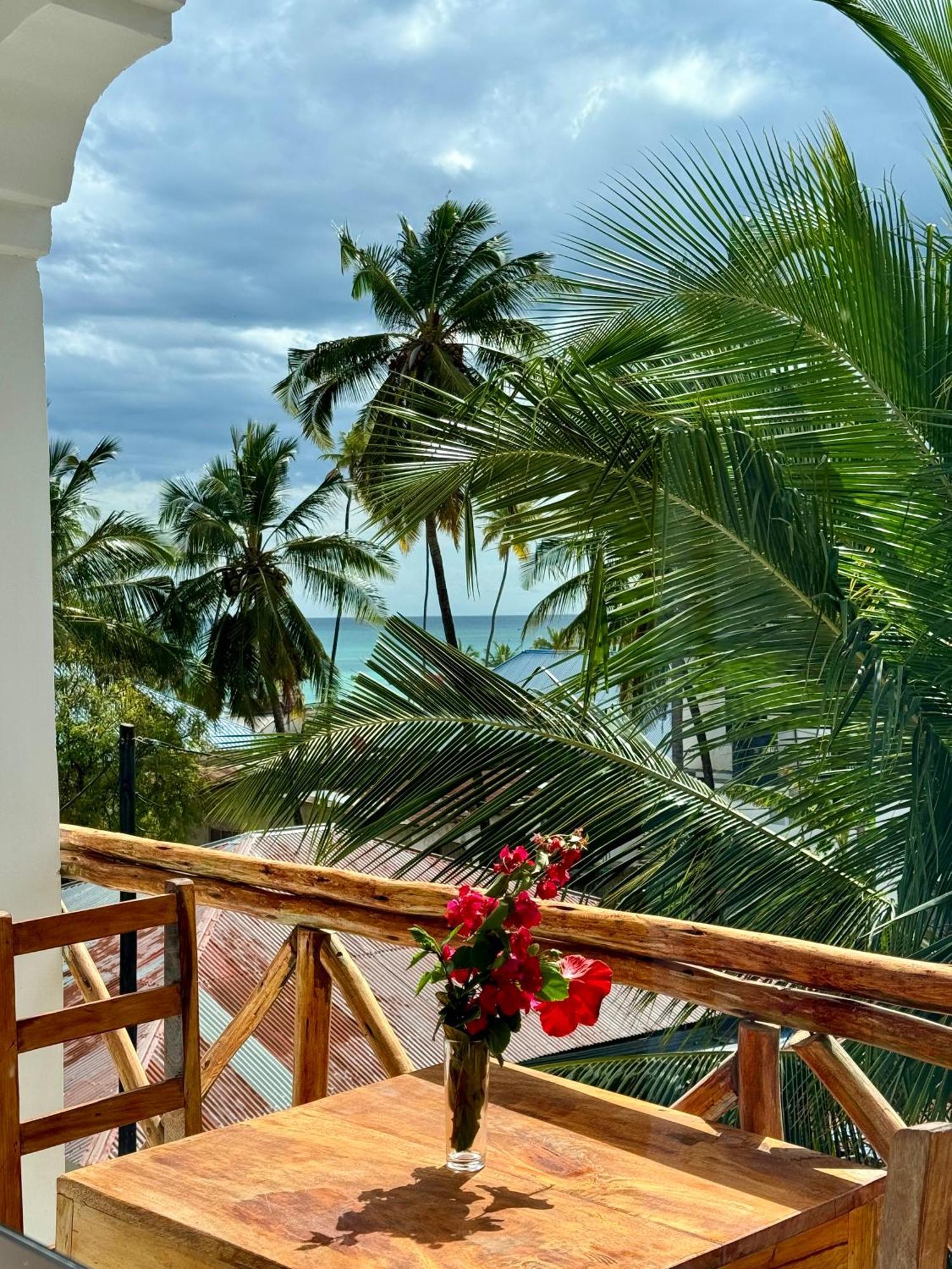 Rafiki Hotel Nungwi Beach Eksteriør billede